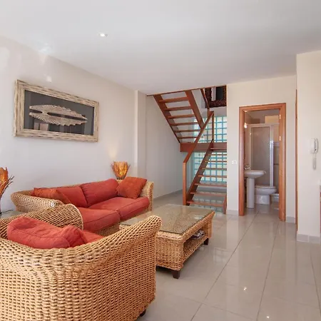 Penthouse Duplex Avenida 1a011 Ferienhaus