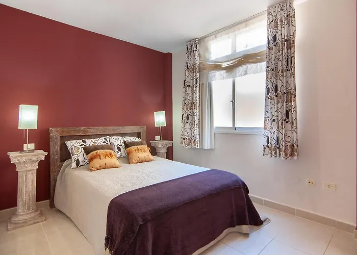 Semesterbostad Penthouse Duplex Avenida 1a011 *